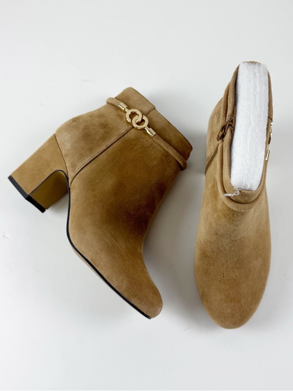 Bella Vita Saddle Kid Suede Leather Booties Womens 7W Diaz Tan Heeled NWT